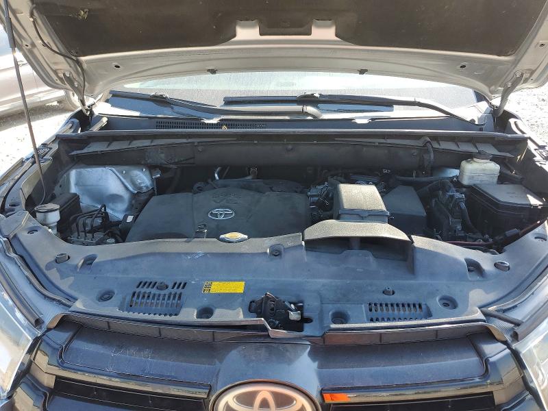 Продажа на аукционе авто 2017 Toyota Highlander, vin: 5TDKZRFH4HS517701, номер лота: 53688696