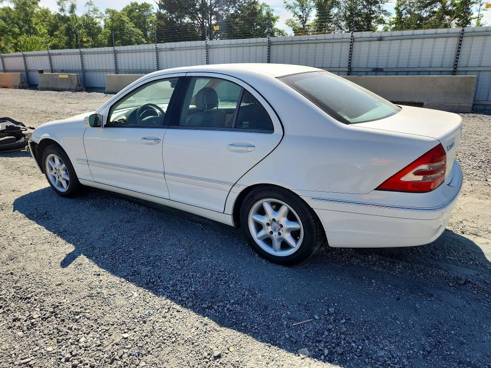 54115936 :رقم المزاد ، WDBRF61J32F272167 vin ، 2002 Mercedes-benz C مزاد بيع