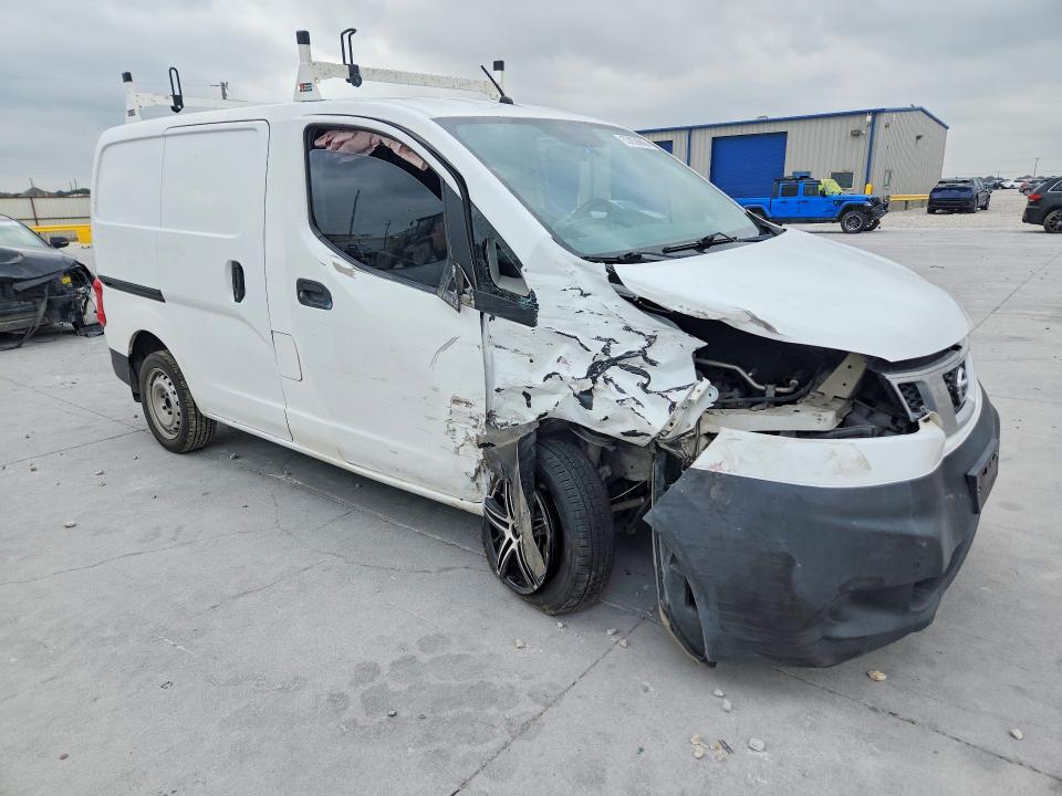 53838666 :رقم المزاد ، 3N6CM0KN5FK702436 vin ، 2015 Nissan Nv200 مزاد بيع