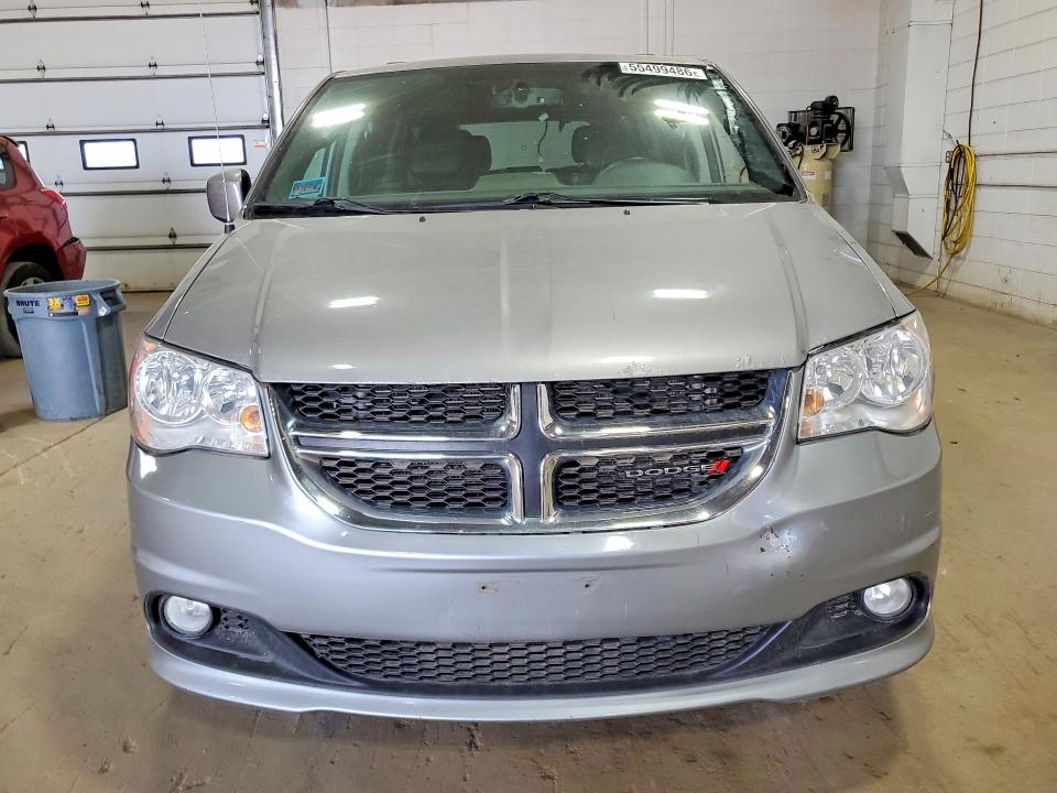 Auction sale of the 2015 Dodge Grand Caravan, vin: 2C4RDGCG5FR737237, lot number: 55499486