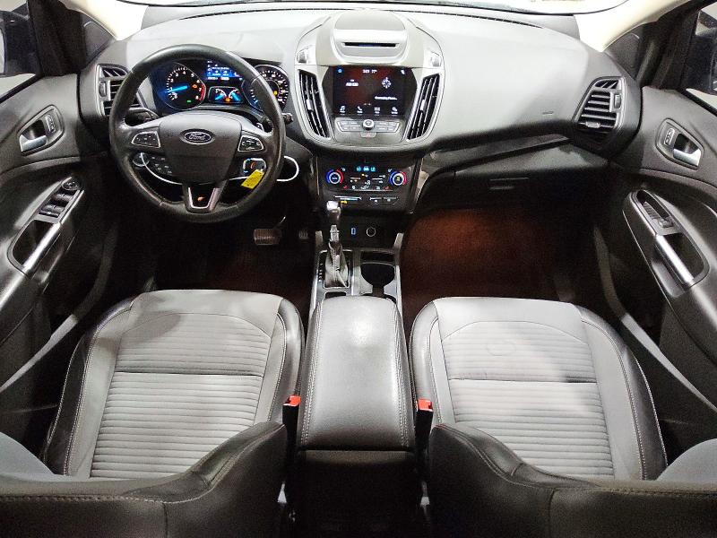 Продажа на аукционе авто 2018 Ford Escape, vin: 1FMCU9GD2JUD25303, номер лота: 50856556