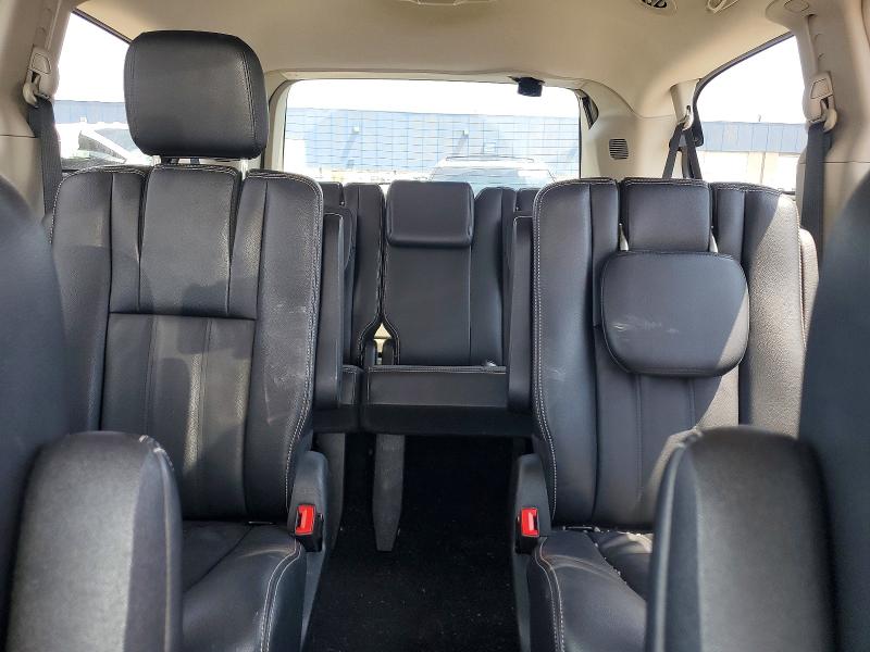 53128376 :رقم المزاد ، 2C4RC1BG2ER112083 vin ، 2014 Chrysler Town & Country مزاد بيع