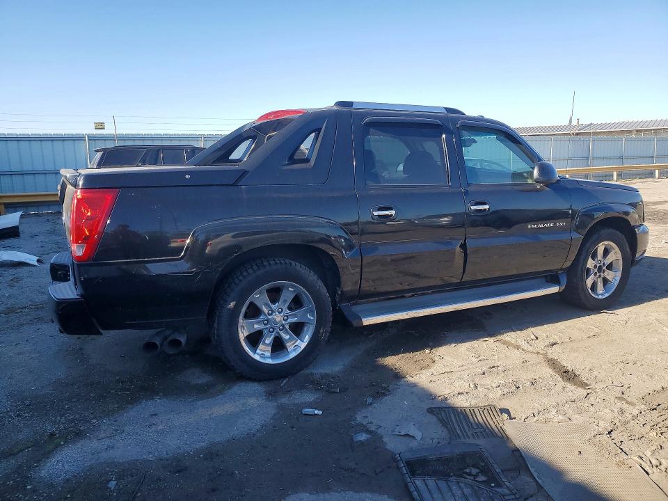 2005 Cadillac Escalade მანქანა იყიდება აუქციონზე, vin: 3GYEK62N25G160406, აუქციონის ნომერი: 50915366