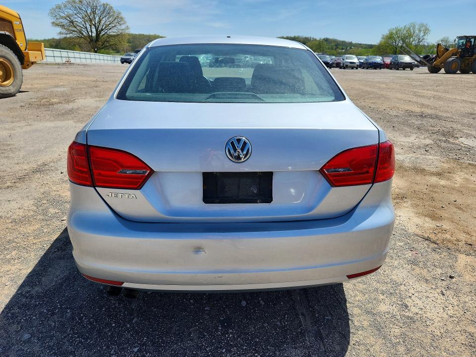 2014 Volkswagen Jetta მანქანა იყიდება აუქციონზე, vin: 3VW2K7AJ6EM253599, აუქციონის ნომერი: 52047896