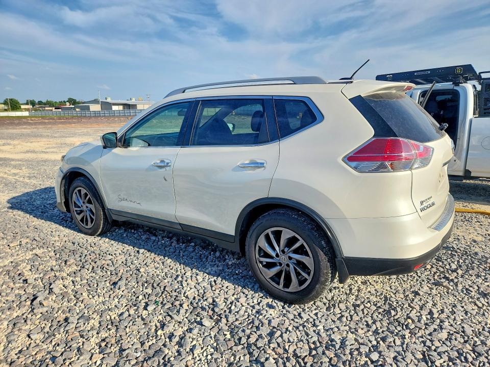2015 Nissan Rogue მანქანა იყიდება აუქციონზე, vin: 5N1AT2MT7FC853073, აუქციონის ნომერი: 54070226