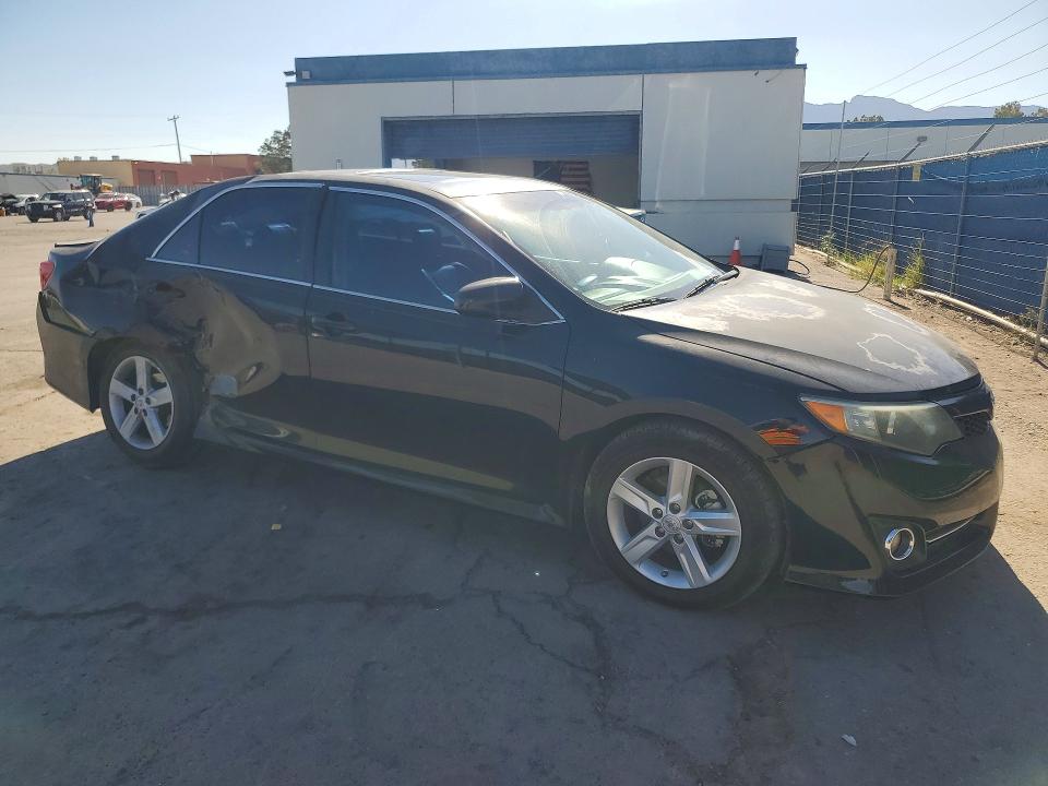 53901586 :رقم المزاد ، 4T1BF1FK6DU682768 vin ، 2013 Toyota Camry مزاد بيع
