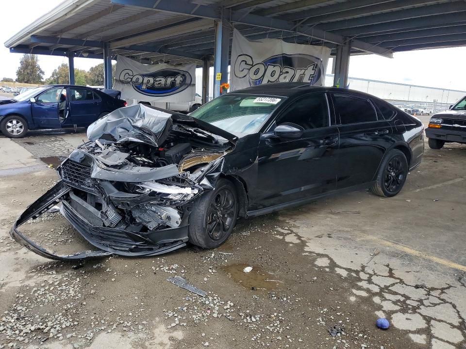 Продажа на аукционе авто 2025 Honda Accord, vin: 1HGCY1F4XSA063806, номер лота: 55217396