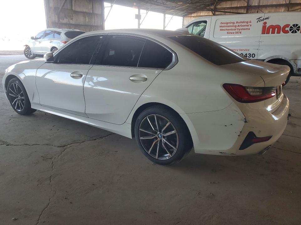 54830716 :رقم المزاد ، 3MW5R1J05M8C22087 vin ، 2021 Bmw 330i مزاد بيع