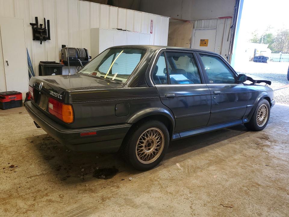 1991 Bmw 325 მანქანა იყიდება აუქციონზე, vin: WBAAE0319MED52707, აუქციონის ნომერი: 53266836