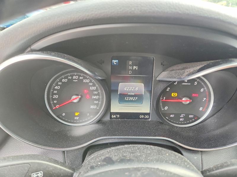 52845966 :رقم المزاد ، 55SWF4JB8HU188603 vin ، 2017 Mercedes-benz C مزاد بيع