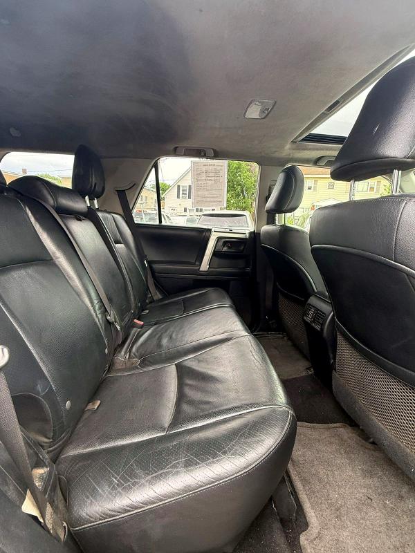 54897666 :رقم المزاد ، JTEBU5JR1B5069241 vin ، 2011 Toyota 4runner مزاد بيع