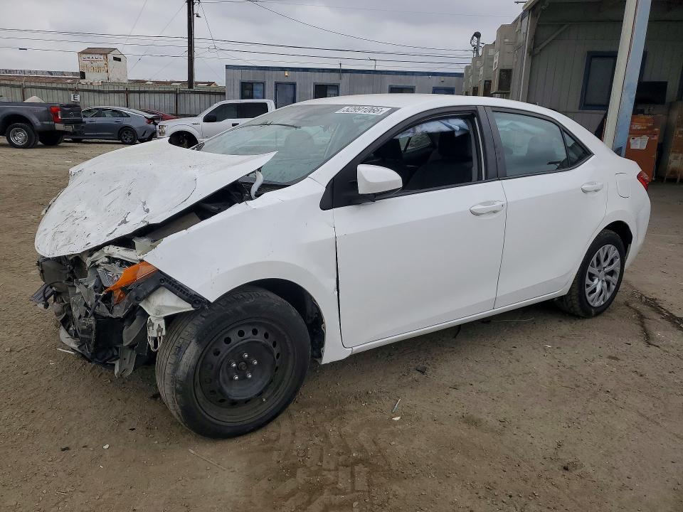 Продажа на аукционе авто 2017 Toyota Corolla, vin: 5YFBURHE1HP723956, номер лота: 52991066