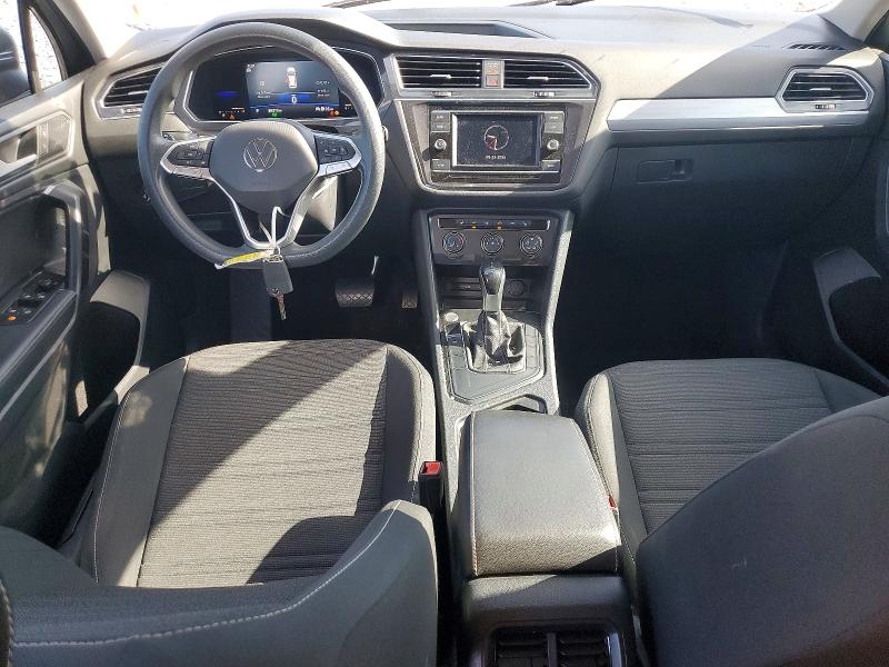 54506926 :رقم المزاد ، 3VV1B7AX9NM037234 vin ، 2022 Volkswagen Tiguan مزاد بيع