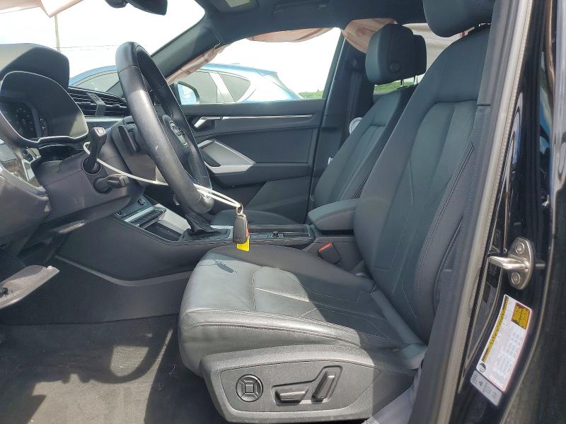2022 Audi Q3 მანქანა იყიდება აუქციონზე, vin: WA1DECF38N1028291, აუქციონის ნომერი: 53327396