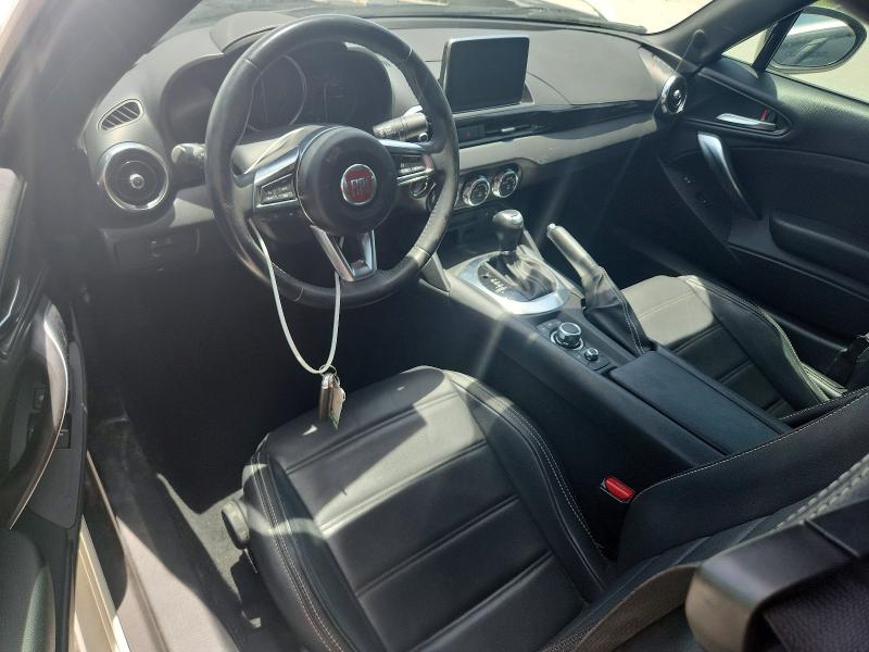 52781786 :رقم المزاد ، JC1NFAEK5H0127727 vin ، 2017 Fiat 124 Spider مزاد بيع