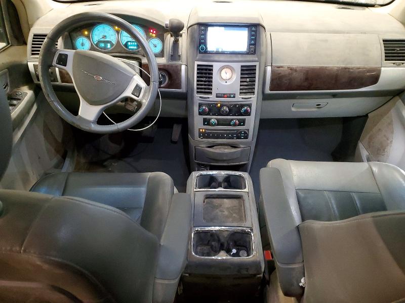 Aukcja sprzedaży 2010 Chrysler Town & Country, vin: 2A4RR5D11AR280705, numer aukcji: 52673736