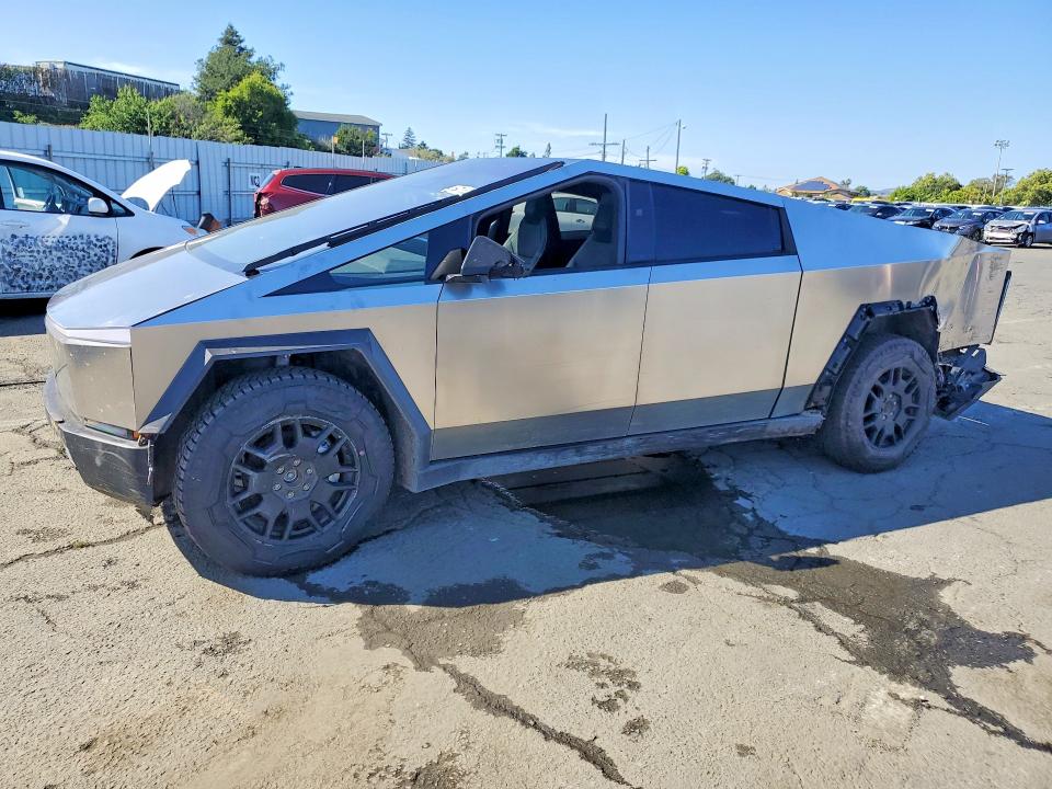 Продажа на аукционе авто 2024 Tesla Cybertruck, vin: 7G2CEHEE8RA051918, номер лота: 53138206