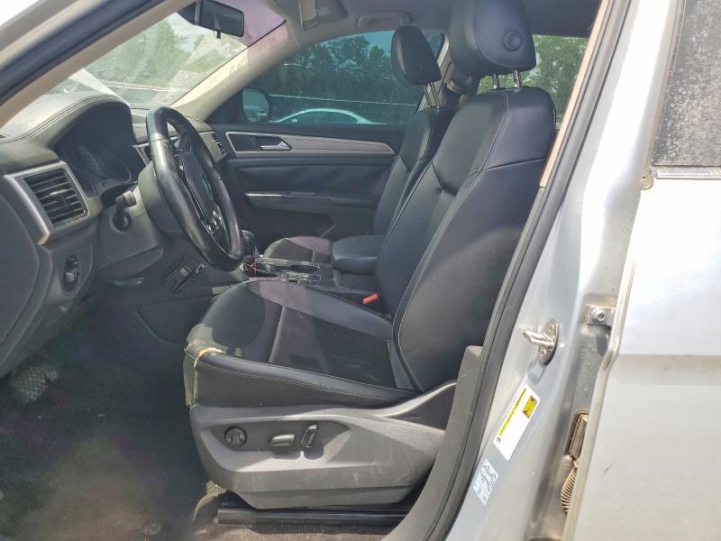 53117226 :رقم المزاد ، 1V2CR2CA9JC589390 vin ، 2018 Volkswagen Atlas مزاد بيع