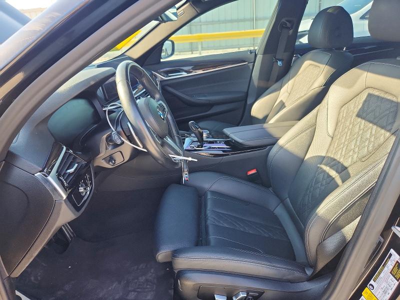53647026 :رقم المزاد ، WBA53BH0XMCF99586 vin ، 2021 Bmw 530 مزاد بيع