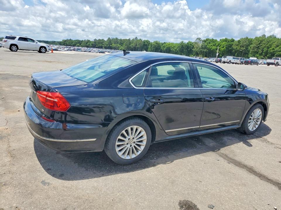 Продажа на аукционе авто 2016 Volkswagen Passat, vin: 1VWBT7A30GC031935, номер лота: 53575466