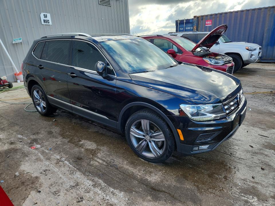 51754786 :رقم المزاد ، 3VV2B7AX8MM072771 vin ، 2021 Volkswagen Tiguan مزاد بيع