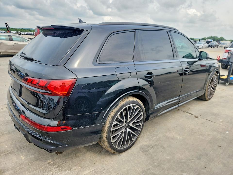 54523336 :رقم المزاد ، WA1VWBF77SD012155 vin ، 2025 Audi Sq7 مزاد بيع