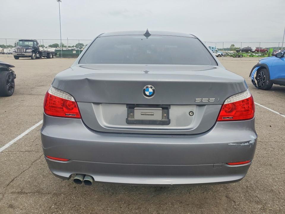 54584086 :رقم المزاد ، WBANV1C5XAC389750 vin ، 2010 Bmw 528 مزاد بيع