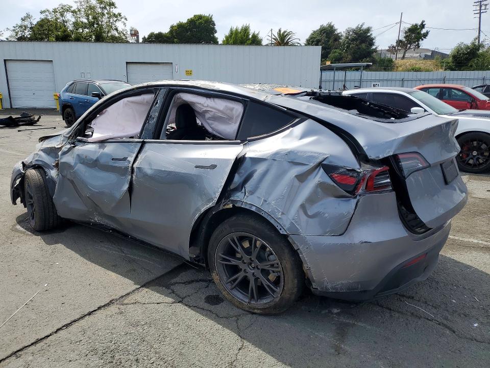 Продажа на аукционе авто 2025 Tesla Model Y, vin: 7SAYGDEE8SF263595, номер лота: 52310516