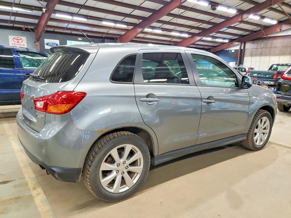 53360766 :رقم المزاد ، 4A4AP3AU2FE019737 vin ، 2015 Mitsubishi Outlander Sport مزاد بيع