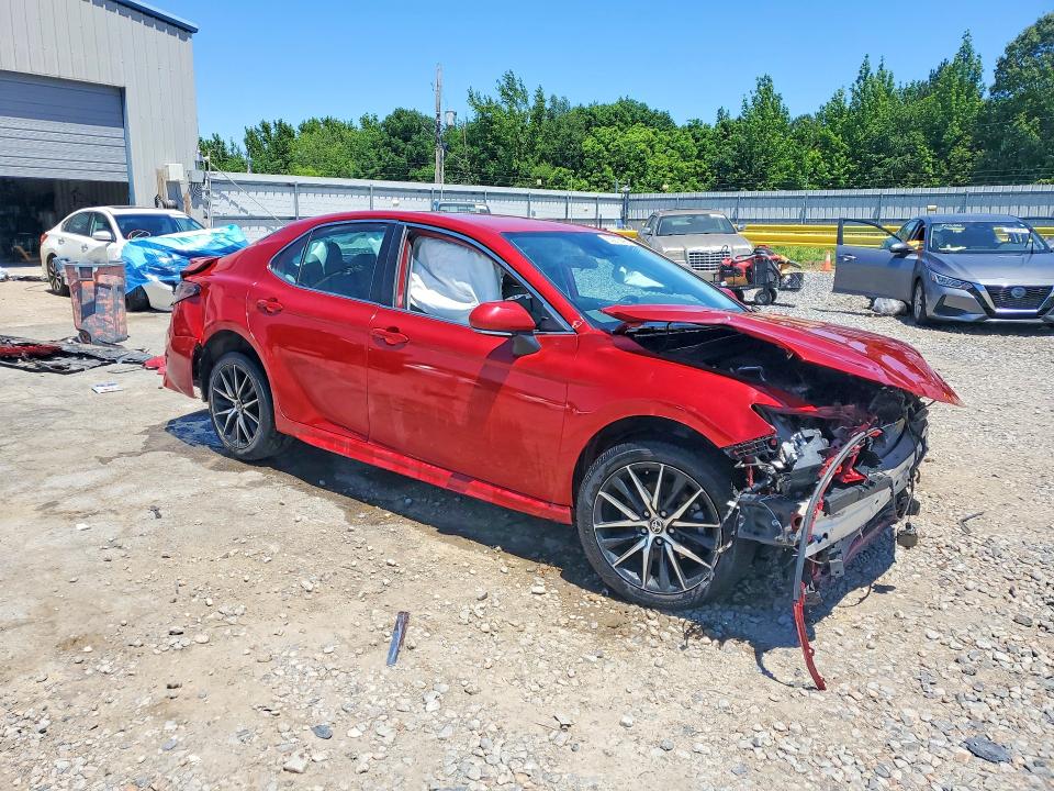 2022 Toyota Camry მანქანა იყიდება აუქციონზე, vin: 4T1G11AK1NU049379, აუქციონის ნომერი: 53275096