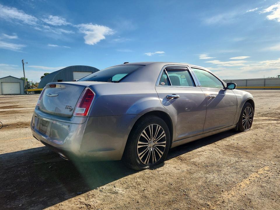 Продажа на аукционе авто 2014 Chrysler 300, vin: 2C3CCAGG3EH120654, номер лота: 52451936