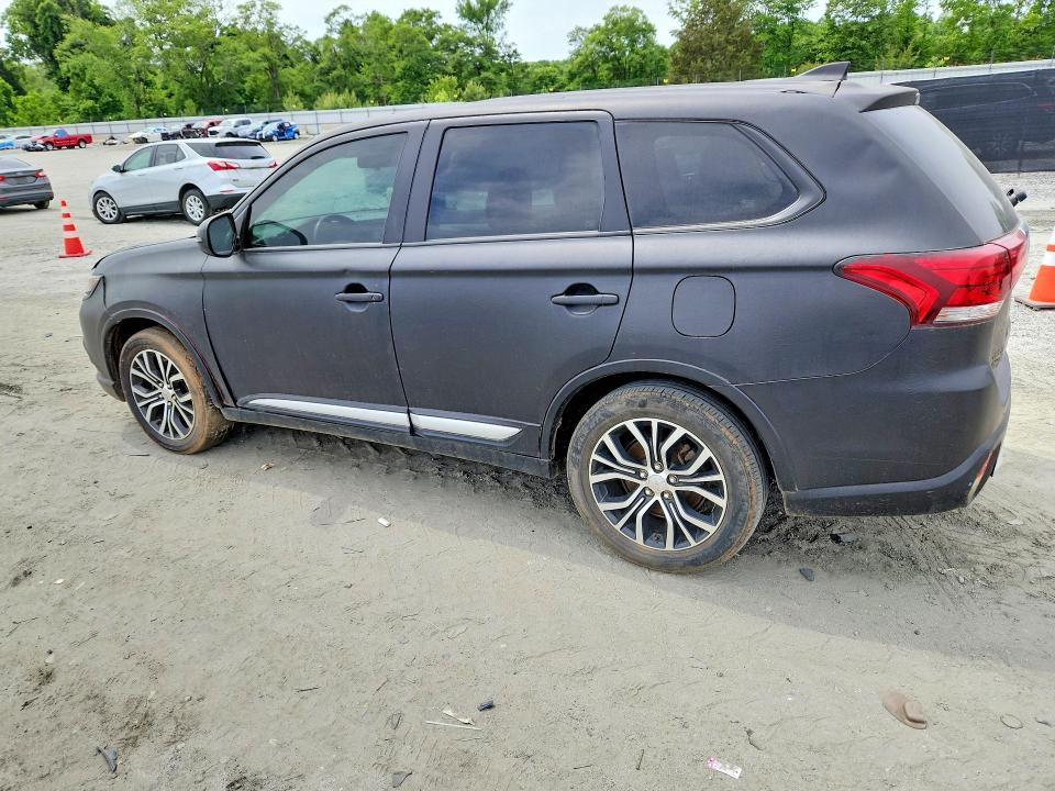 Продаж на аукціоні авто 2018 Mitsubishi Outlander, vin: JA4AD3A39JZ035453, номер лоту: 52239136