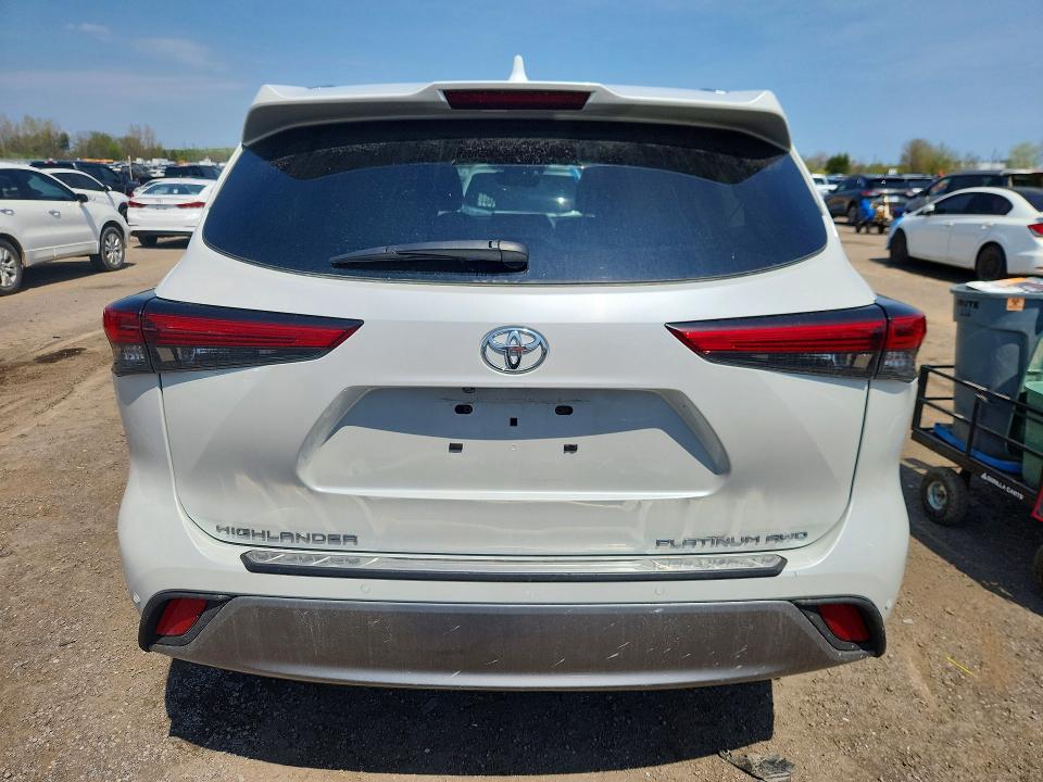 Aukcja sprzedaży 2022 Toyota Highlander, vin: 5TDFZRBH1NS222820, numer aukcji: 53640696