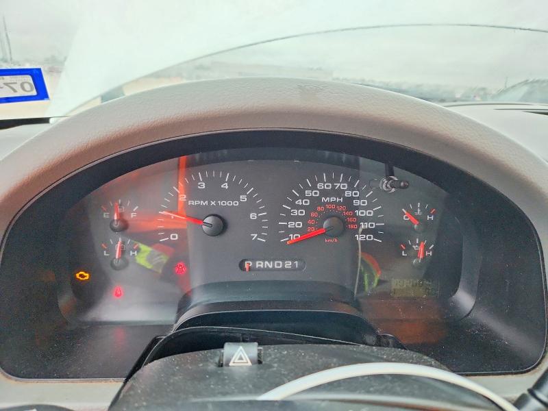 52005296 :رقم المزاد ، 1FTRX14W08KC89307 vin ، 2008 Ford F150 مزاد بيع