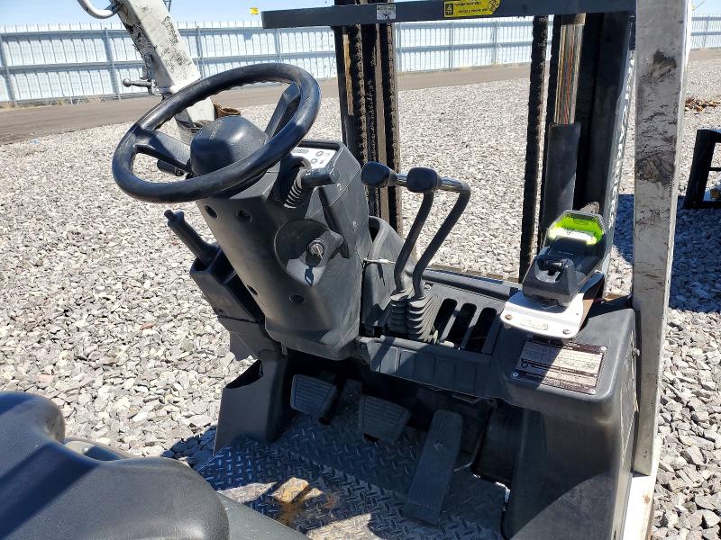 52051326 :رقم المزاد ، CP1F29W7953 vin ، 2015 Unicariers Forklift مزاد بيع