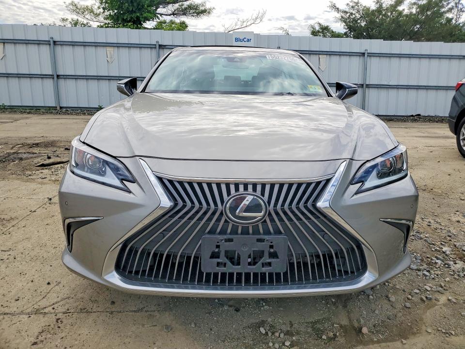 55232756 :رقم المزاد ، 58AD11D14MU003915 vin ، 2021 Lexus Es 250 مزاد بيع