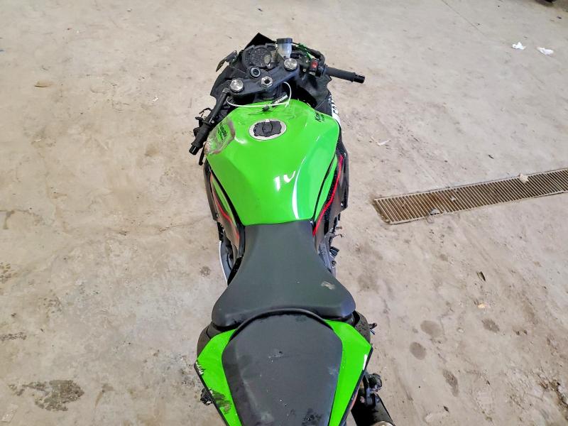2021 Kawasaki Zx636 მანქანა იყიდება აუქციონზე, vin: JKBZXJG19MA016663, აუქციონის ნომერი: 52410906