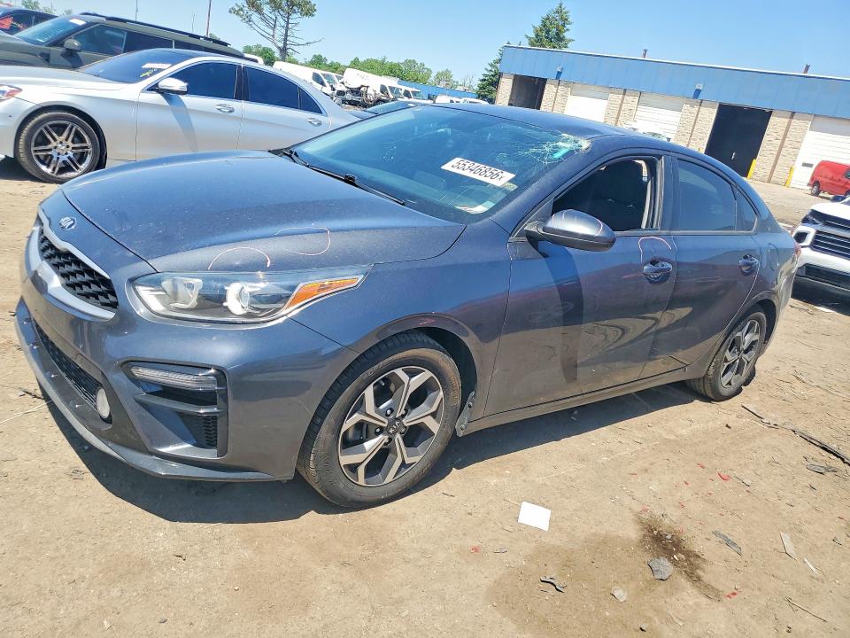 2020 Kia Forte მანქანა იყიდება აუქციონზე, vin: 3KPF24AD4LE240824, აუქციონის ნომერი: 55346856