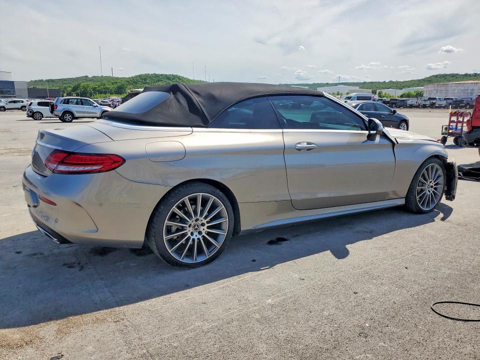 52075816 :رقم المزاد ، WDDWK8DB2KF928784 vin ، 2019 Mercedes-benz C مزاد بيع