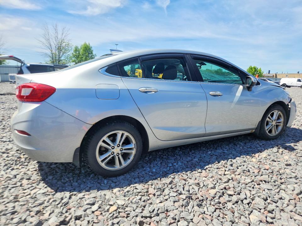 55147086 :رقم المزاد ، 1G1BE5SM5H7114501 vin ، 2017 Chevrolet Cruze مزاد بيع