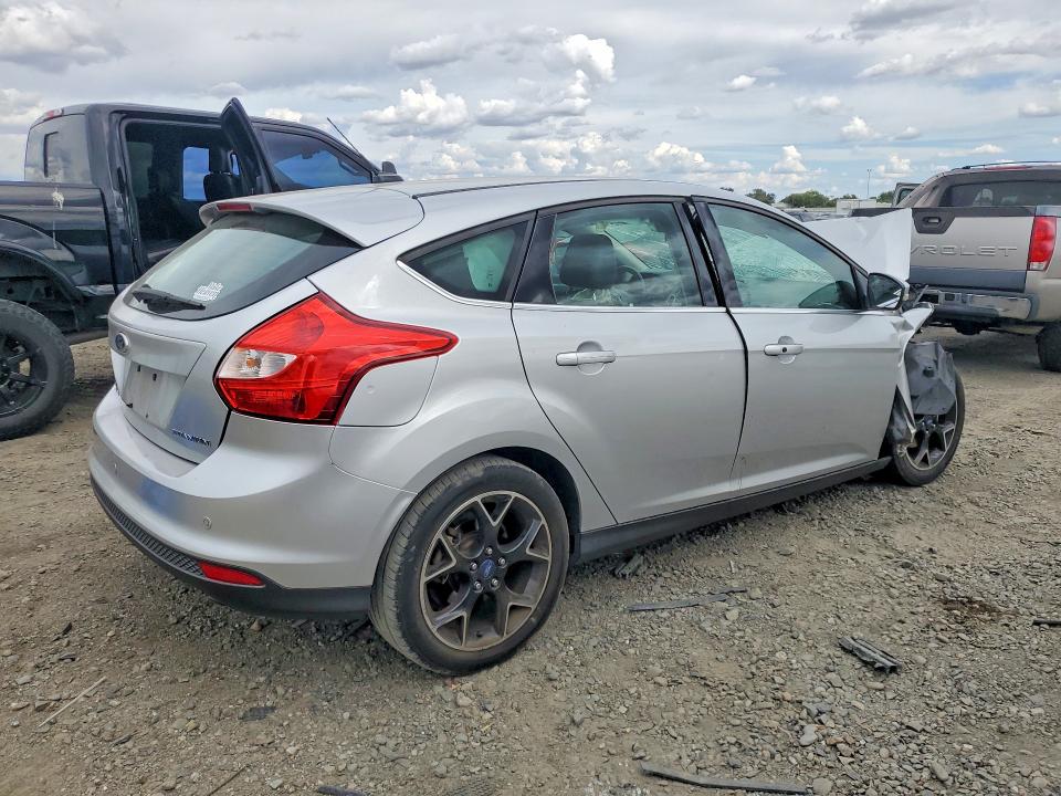 2012 Ford Focus მანქანა იყიდება აუქციონზე, vin: 1FAHP3N26CL302475, აუქციონის ნომერი: 55200766