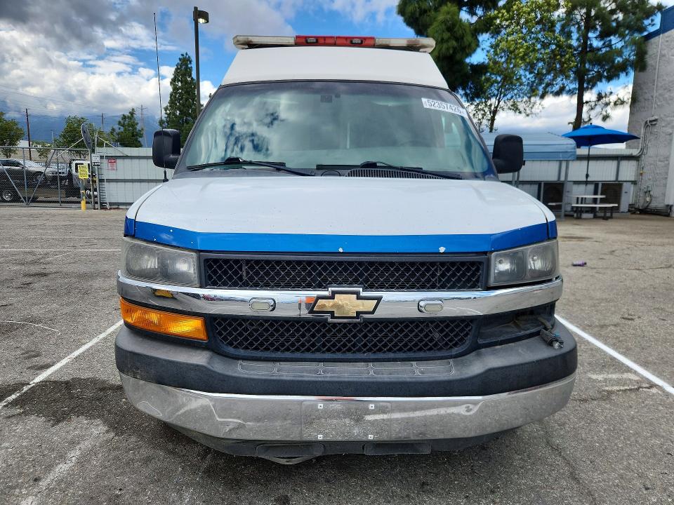 Продаж на аукціоні авто 2015 Chev Express G3500, vin: 1GBZGUCL3F1253563, номер лоту: 52357426