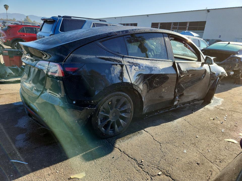 51572466 :رقم المزاد ، 7SAYGDEE4NF480307 vin ، 2022 Tesla Model Y مزاد بيع