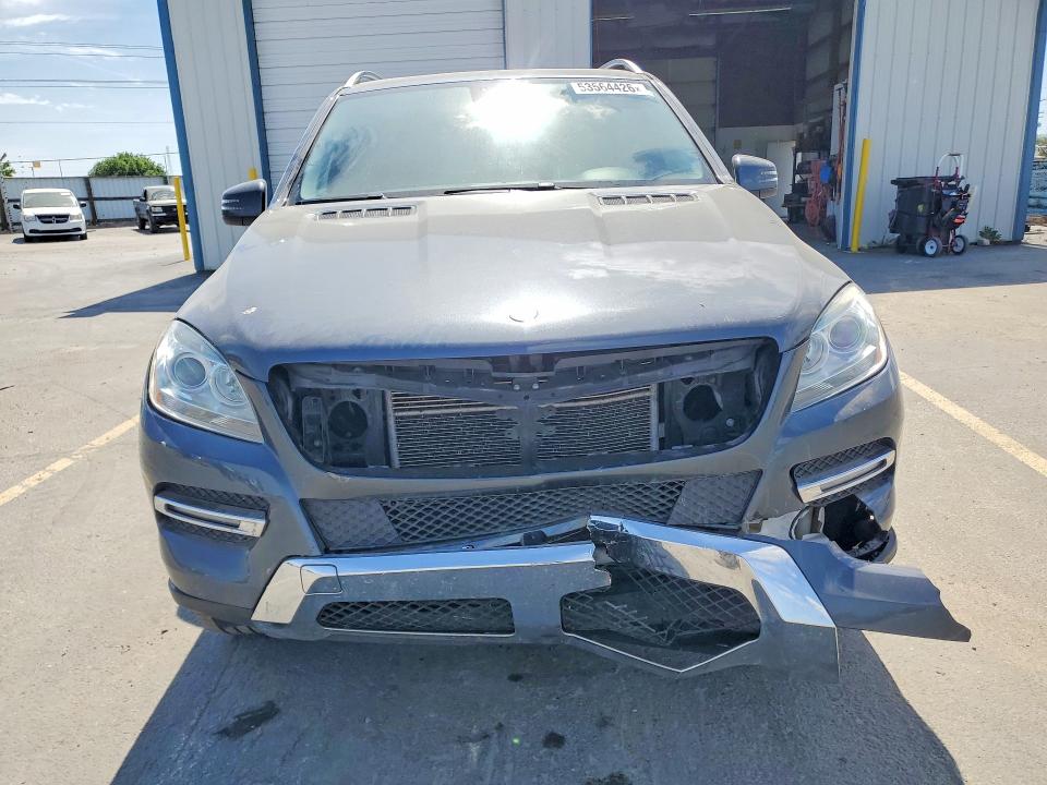 Продажа на аукционе авто 2015 Mercedes-benz Ml, vin: 4JGDA5HB3FA562880, номер лота: 53564426
