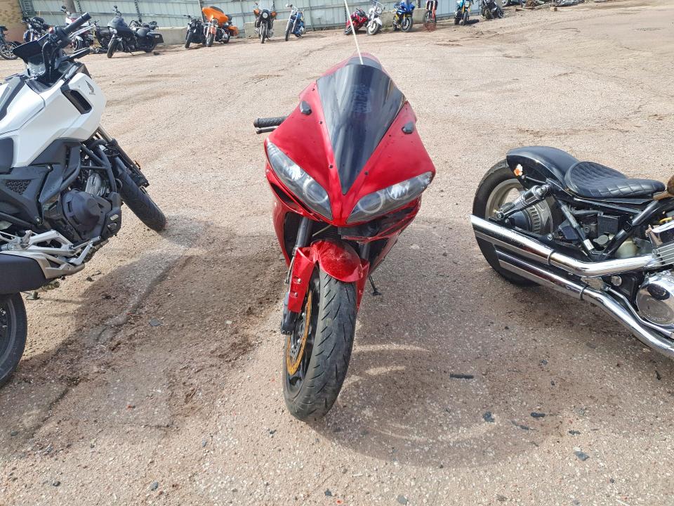 54556416 :رقم المزاد ، JYARN13Y14A000326 vin ، 2004 Yamaha Yzfr1 مزاد بيع