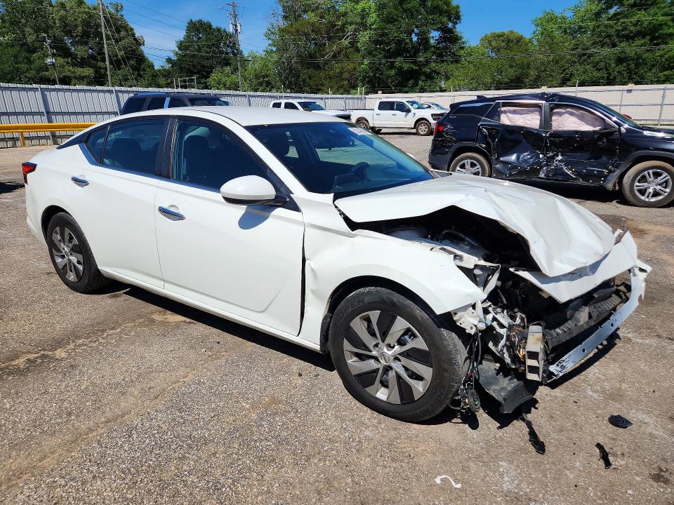 2020 Nissan Altima მანქანა იყიდება აუქციონზე, vin: 1N4BL4BV7LC233818, აუქციონის ნომერი: 53043846
