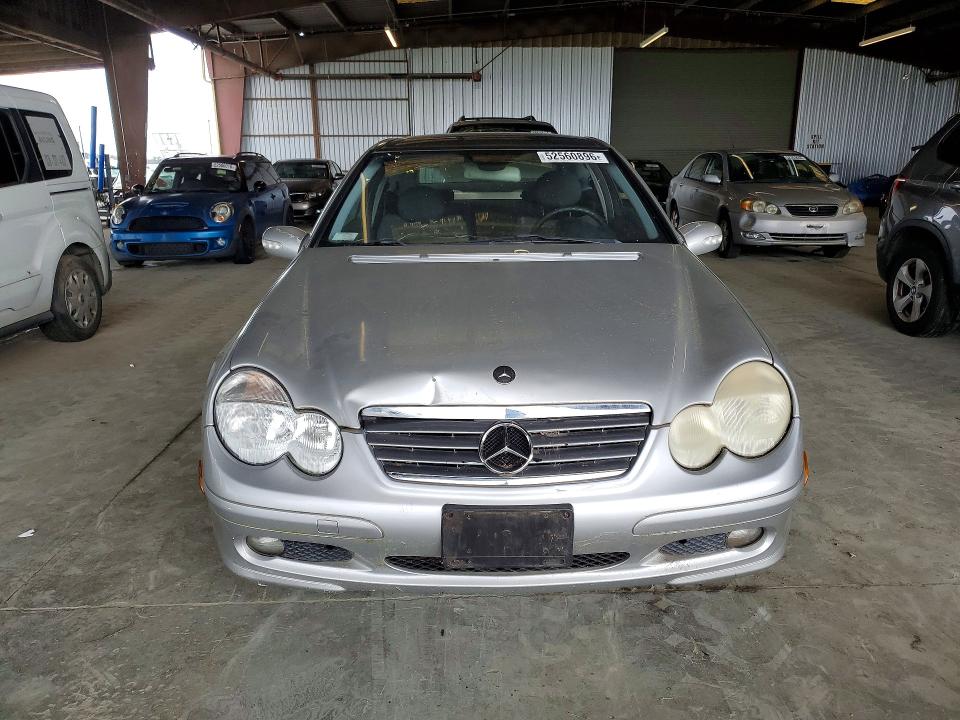 Продажа на аукционе авто 2002 Mercedes-benz C, vin: WDBRN47J12A214683, номер лота: 52560896