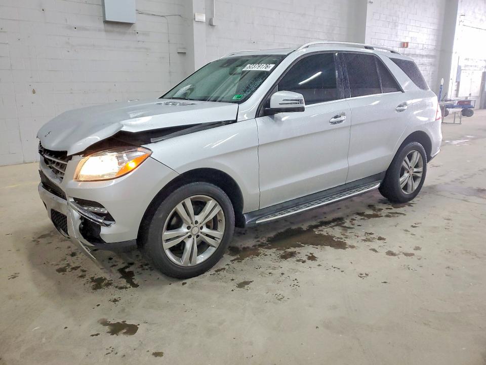 Продажа на аукционе авто 2014 Mercedes-benz Ml, vin: 4JGDA5HB7EA329437, номер лота: 52379176
