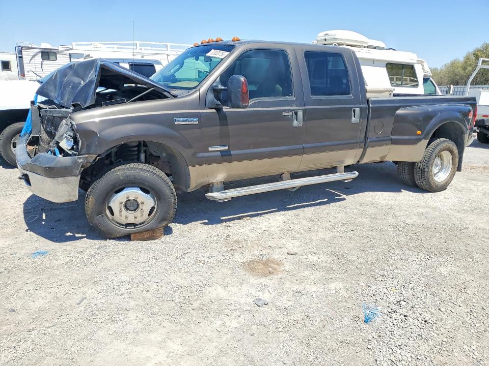 52028756 :رقم المزاد ، 1FTWW33P15ED01292 vin ، 2005 Ford F350 مزاد بيع