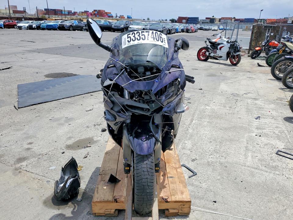 Продажа на аукционе авто 2000 Kawasaki Zx900, vin: JKAZX2E17YA001355, номер лота: 53357406